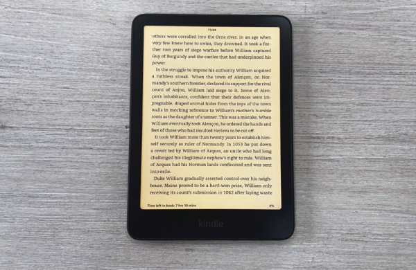 Обзор Amazon Kindle PaperWhite 2024: безупречной электронной книги с автономностью 3 месяца