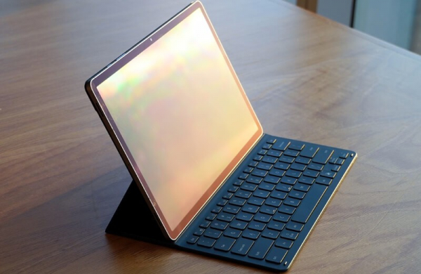 Обзор Samsung Galaxy Tab S10+: главного конкурента iPad Pro среди премиальных планшетов