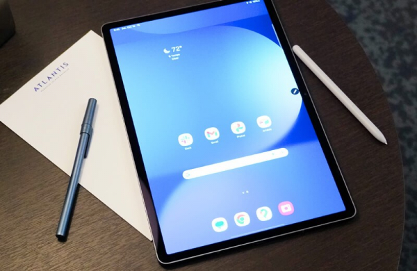 Обзор Samsung Galaxy Tab S10+: главного конкурента iPad Pro среди премиальных планшетов